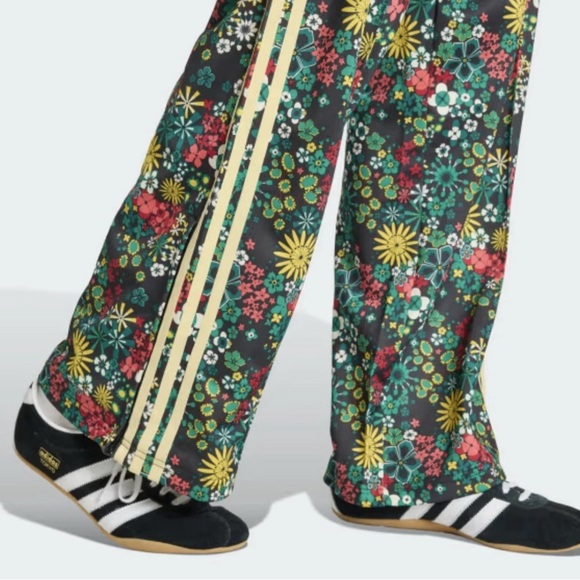 ADIDAS ORIGINALS X LIBERTY LONDON FIREBIRD TRACKPANTS Wm Sz S NWT - Picture 5 of 9
